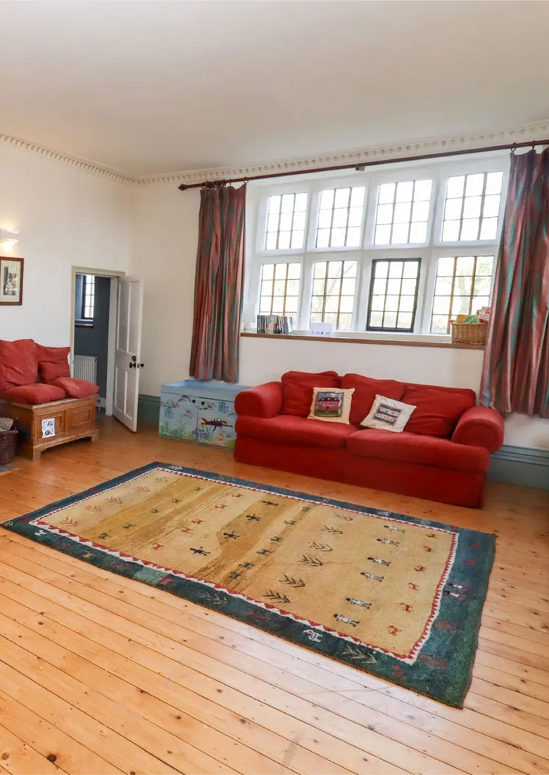 Lounge at Wick Court farm